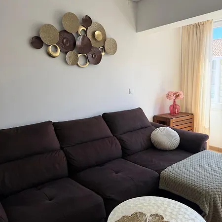 Cozy Almada